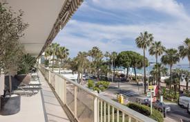Piso – Boulevard de la Croisette, Cannes, Costa Azul,  Francia. 8 900 000 €