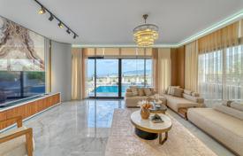 6 dormitorio villa 550 m² en Kargicak, Turquía. 80 516 000 TRY