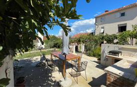 5 dormitorio casa de pueblo 166 m² en Medulin, Croacia. 760 000 €