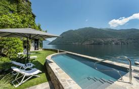 4 dormitorio villa en Lago Como, Italia. Price on request