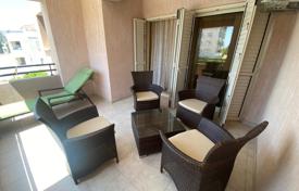 3 dormitorio piso 135 m² en Mouttagiaka, Chipre. 500 000 €