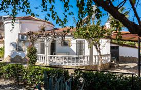 Villa – Avsallar, Antalya, Turquía. $204 000