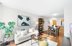 Piso – Fort York Boulevard, Old Toronto, Toronto,  Ontario,   Canadá. C$802 000