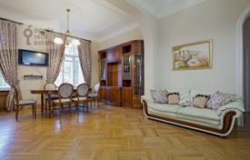 4 dormitorio piso 167 m² en district Zamoskvorechye, Rusia. 99 000 000 ₽