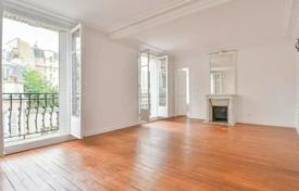 3 dormitorio piso 67 m² en Avenue Foch, Francia. 880 000 €
