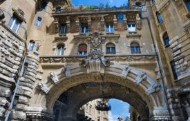 10 dormitorio piso 250 m² en Roma, Italia. 2 700 000 €