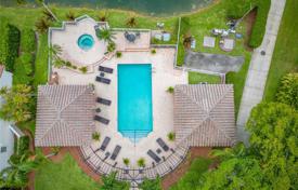 Casa de pueblo – Doral, Florida, Estados Unidos. $1 399 000