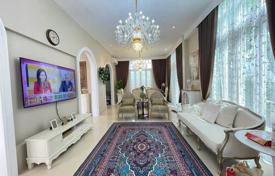 3 dormitorio villa 400 m² en Pattaya, Tailandia. $474 000