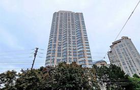 2 dormitorio piso en Lake Shore Boulevard West, Canadá. C$753 000