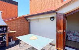 2 dormitorio piso 61 m² en Lloret de Mar, España. 276 000 €