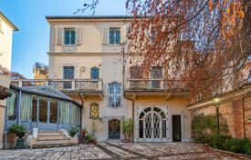 14 dormitorio villa en Turin, Italia. 1 950 000 €