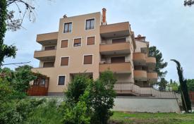 2 dormitorio piso 305 m² en Premantura, Croacia. 550 000 €