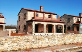 Casa de pueblo – Svetvinčenat, Istria County, Croacia. 400 000 €