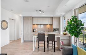 5 dormitorio piso en Etobicoke, Canadá. C$1 224 000