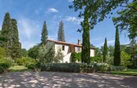 14 dormitorio finca rústica 494 m² en Cetona, Italia. 2 290 000 €