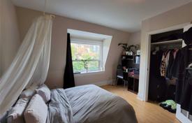 6 dormitorio adosado en McGill Street, Canadá. C$1 751 000