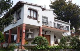 Casa en Aiguaviva con LICENCIA TURISTICA Y PISCINA. 260 000 €