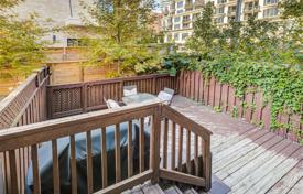 3 dormitorio adosado en Etobicoke, Canadá. C$1 995 000