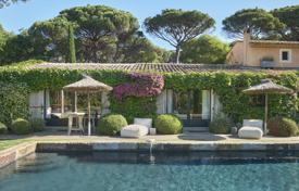 Villa – Ramatyuel, Costa Azul, Francia. 47 000 €  por semana