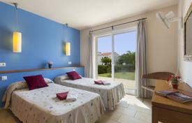 Villa – Menorca, Islas Baleares, España. 6 700 €  por semana