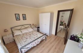 2 dormitorio piso 66 m² en Sveti Vlas, Bulgaria. 77 000 €