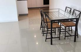 2-dormitorio apartamentos en condominio en Khlong Toei, Tailandia. $157 000