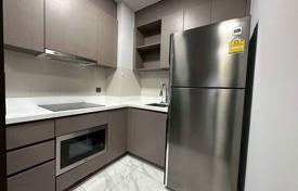 2-dormitorio apartamentos en condominio en Watthana, Tailandia. $383 000