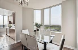 7 dormitorio piso en Scarborough, Canadá. C$785 000