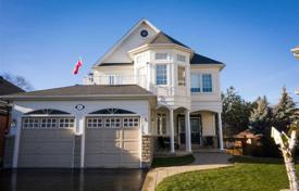 Casa de pueblo – Scarborough, Toronto, Ontario,  Canadá. C$1 473 000