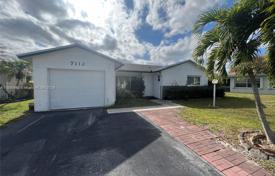 8 dormitorio casa de pueblo 156 m² en Palm Beach County, Estados Unidos. $345 000