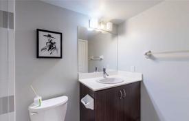 2 dormitorio piso en Yonge Street, Canadá. C$984 000