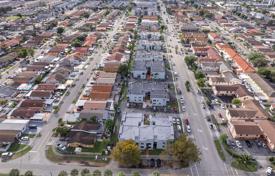 Condominio – Hialeah, Florida, Estados Unidos. $320 000