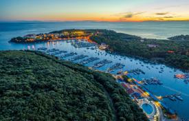 2 dormitorio piso 87 m² en Pula, Croacia. 364 000 €