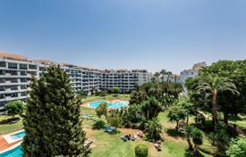 3 dormitorio piso 95 m² en Marbella, España. 649 000 €
