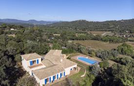 Villa – La Croix-Valmer, Costa Azul, Francia. Price on request