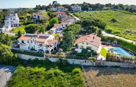 5 dormitorio villa 640 m² en Potenza Picena, Italia. 730 000 €