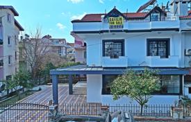 6 dormitorio villa 200 m² en Fethiye, Turquía. $731 000