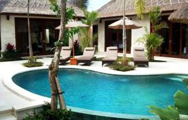 Villa – Bali, Indonesia. 2 800 €  por semana