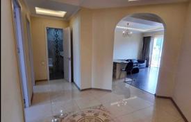 4 dormitorio piso 120 m² en Vake-Saburtalo, Georgia. $187 000