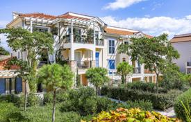 1 dormitorio piso 71 m² en Luštica, Montenegro. 495 000 €