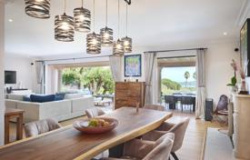 Villa – Saint-Tropez, Costa Azul, Francia. 75 000 €  por semana