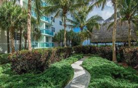 Condominio – South Ocean Drive, Hollywood, Florida,  Estados Unidos. $620 000