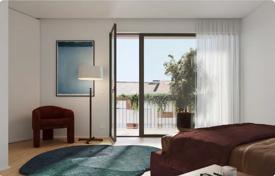 3 dormitorio piso 100 m² en Porto (city), Portugal. 370 000 €