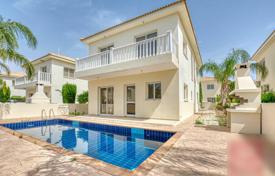 3 dormitorio villa 176 m² en Famagusta, Chipre. 500 000 €