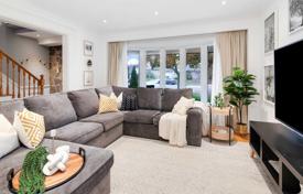 4 dormitorio casa de pueblo en Scarborough, Canadá. C$1 828 000