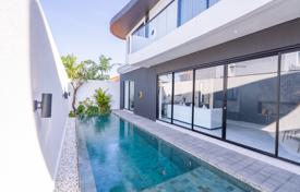 3 dormitorio villa 288 m² en Tumbak Bayuh, Indonesia. $440 000