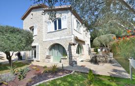 7 dormitorio villa en Juan-les-Pins, Francia. 1 180 000 €