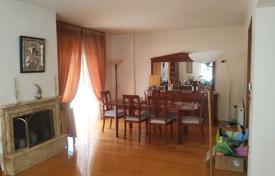3 dormitorio adosado 360 m² en Atenas, Grecia. 630 000 €
