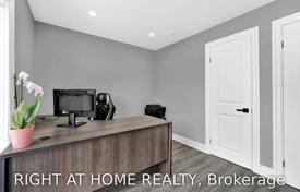 6 dormitorio casa de pueblo en North York, Canadá. C$1 682 000