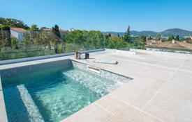 7 dormitorio villa en Saint-Tropez, Francia. 70 000 €  por semana
